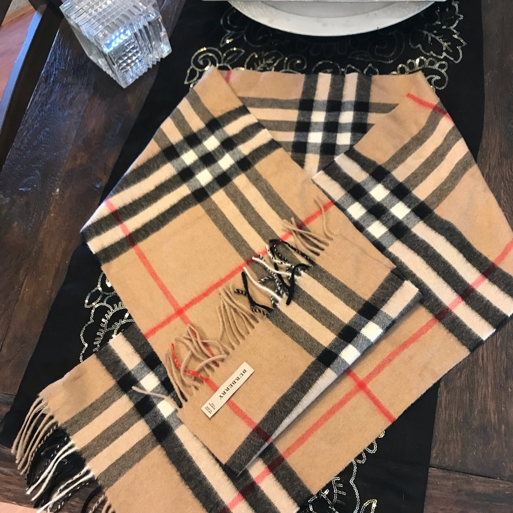 Burberry Classic Check Cashmere Scarf in Beige, Black, White, Red - Picture 2 of 9